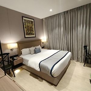 Hotel Highway Inn Andheri East